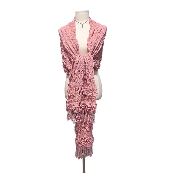 Boho Chic Scarf - Cozy Textured Pink Knit Wrap with Fringe – Handmade Style - Picture 1 of 7